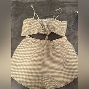 Gingham Matching Set ✨
